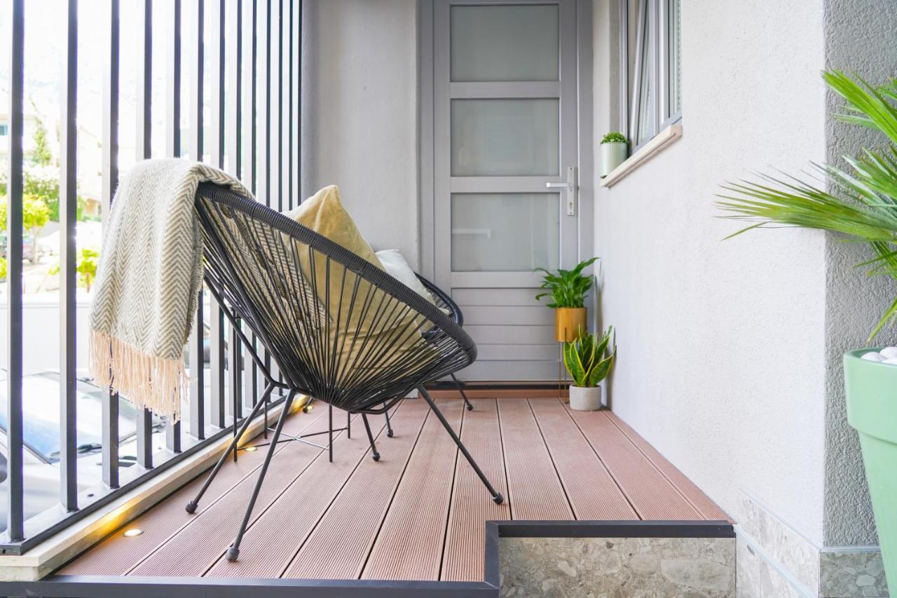Studio Apartment Smile, Near Beach & Center, Free Parking, Balcony Makarska Exterior foto